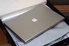 Brand new sealed Apple macBook pro 17inch
