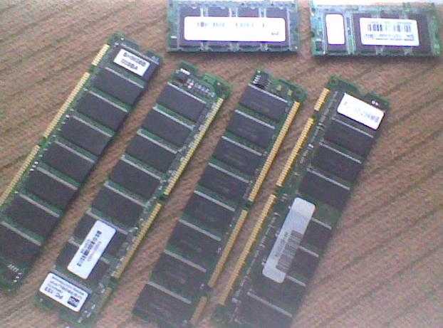 Paměti SODIMM (notebook) a SDRAM